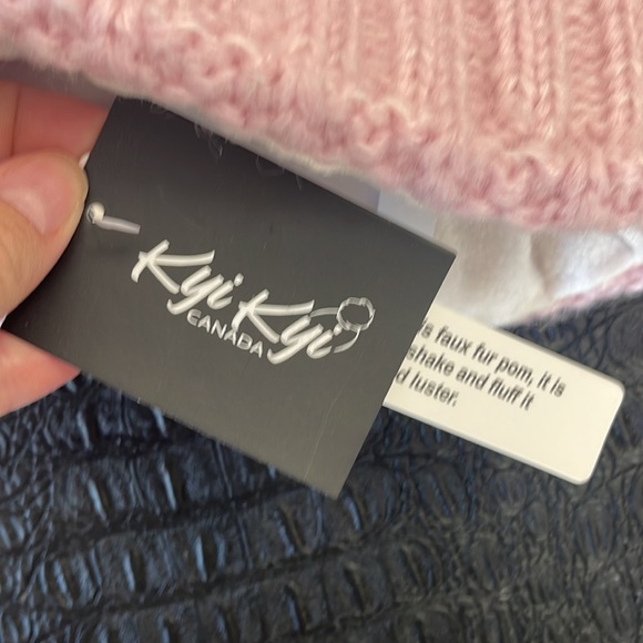 KYI KYI Canada Pink Warm Beanie Hat with Pom Pom on Top Hand Cable Knit main image 4